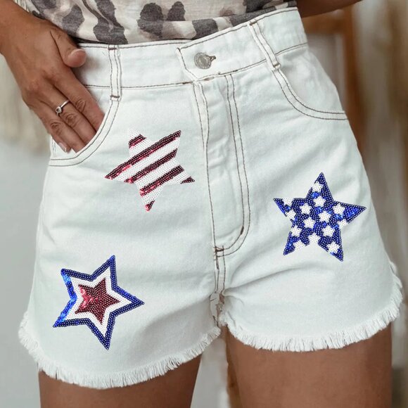 B275 White July of 4th Sequin Star Patched Raw Hem Denim Shorts - Picture 1 of 4